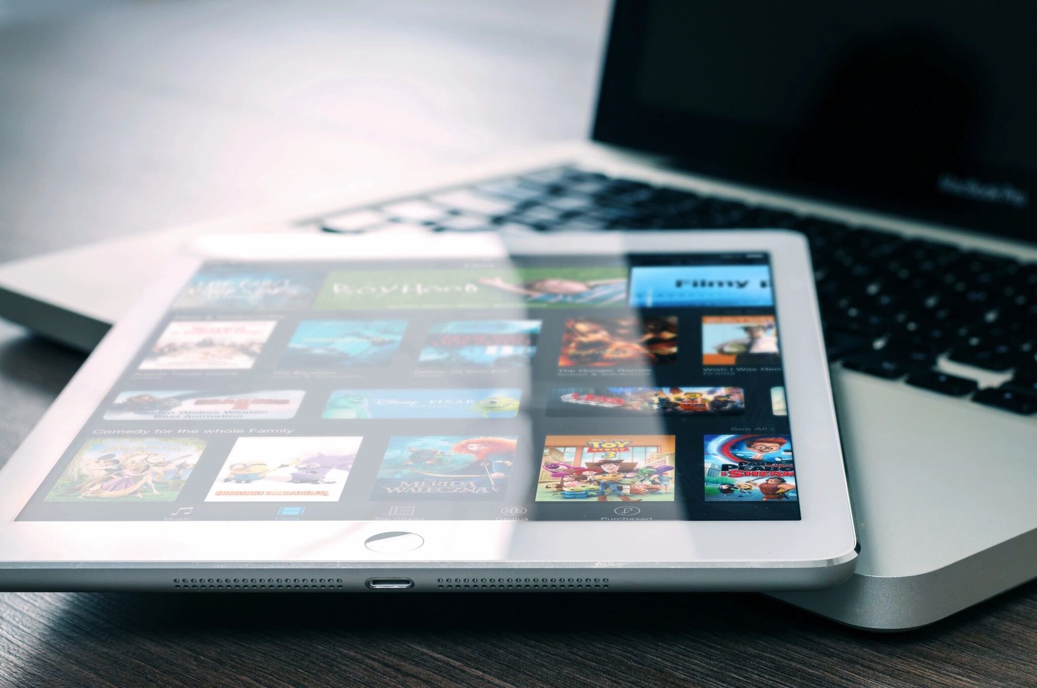 iPad on display showing sleek design and high-resolution screen. Apple Category Electronics, Fashion and Home Décor